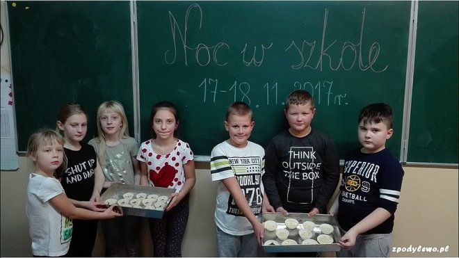 Spędzili noc w szkole [27.11.2017] - zdjęcie #5 - eOstroleka.pl