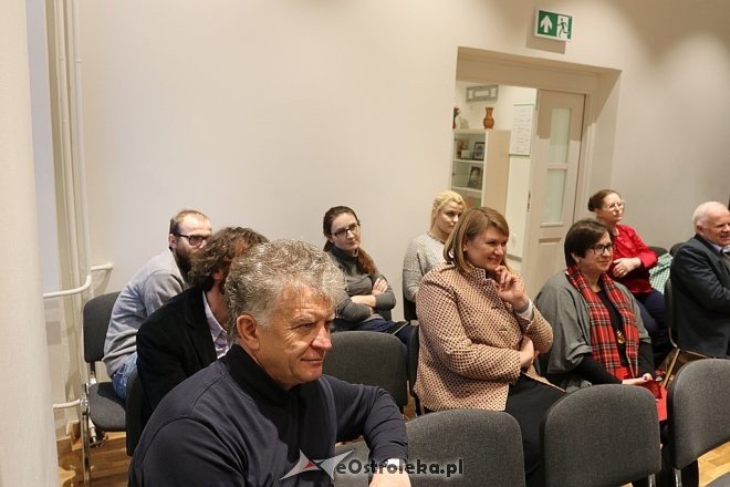 Spotkanie z profesorem Marianem Pokropkiem [27.11.2017] - zdjęcie #5 - eOstroleka.pl