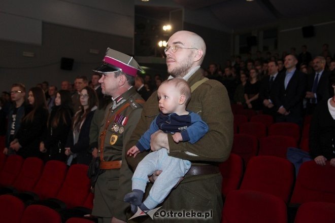 Koncert „Contra Mundum” i spotkanie z weteranami w OCK [ZDJĘCIA] - zdjęcie #2 - eOstroleka.pl