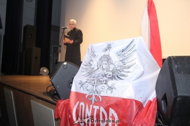 Koncert „Contra Mundum” i spotkanie z weteranami w OCK [ZDJĘCIA] - zdjęcie #10 - eOstroleka.pl
