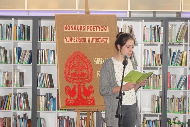 Podsumowanie konkursu poetyckiego „Kurpie Zielone w Literaturze” [ZDJĘCIA] - zdjęcie #43 - eOstroleka.pl