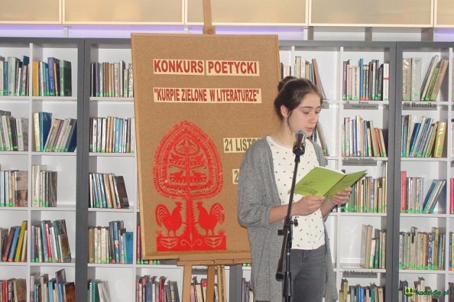 Podsumowanie konkursu poetyckiego „Kurpie Zielone w Literaturze” [ZDJĘCIA] - zdjęcie #29 - eOstroleka.pl