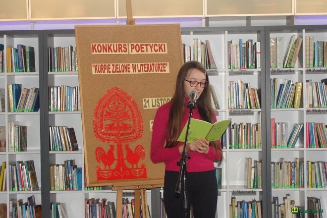 Podsumowanie konkursu poetyckiego „Kurpie Zielone w Literaturze” [ZDJĘCIA] - zdjęcie #44 - eOstroleka.pl