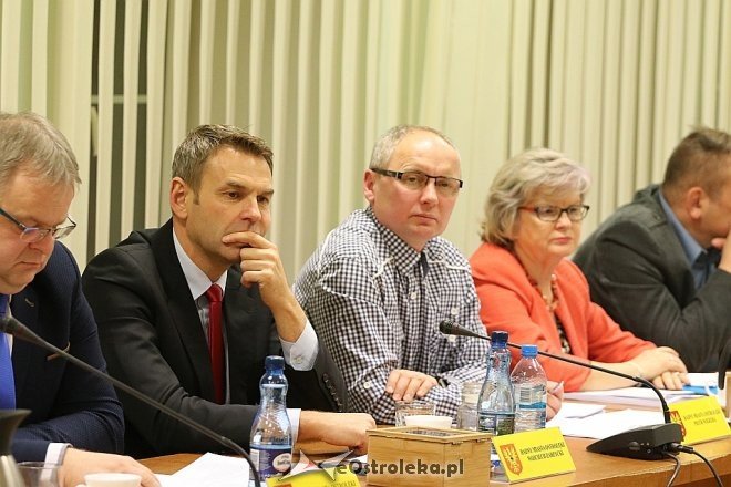 Nadzwyczajna sesja rady miasta Ostrołęki [29.11.2017] - zdjęcie #3 - eOstroleka.pl