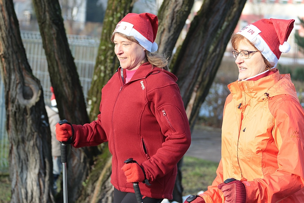 Rodzinny bieg mikołajkowy [03.12.2017] - zdjęcie #6 - eOstroleka.pl