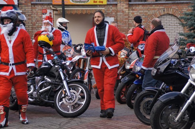 Motomikołajki w Ostrołęce [03.12.2017] - zdjęcie #98 - eOstroleka.pl