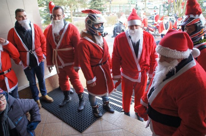 Motomikołajki w Ostrołęce [03.12.2017] - zdjęcie #9 - eOstroleka.pl