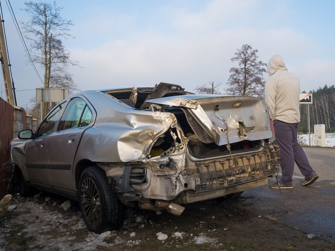 Wypadek w Durlasach [ZDJĘCIA] - zdjęcie #3 - eOstroleka.pl