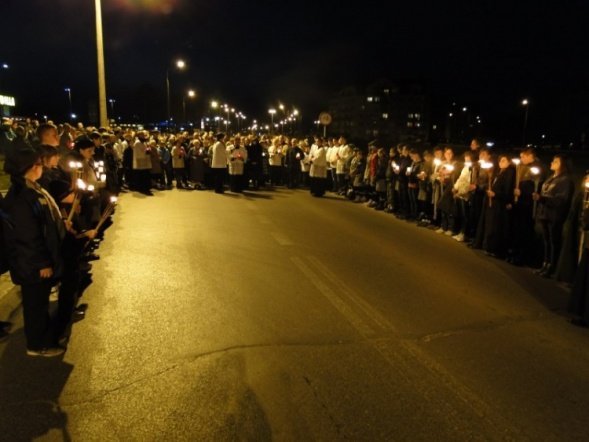 Obchody 5 rocznicy śmierci Jana Pawła II (02.04.2010) - zdjęcie #30 - eOstroleka.pl