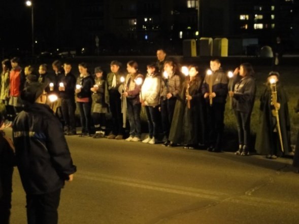 Obchody 5 rocznicy śmierci Jana Pawła II (02.04.2010) - zdjęcie #28 - eOstroleka.pl