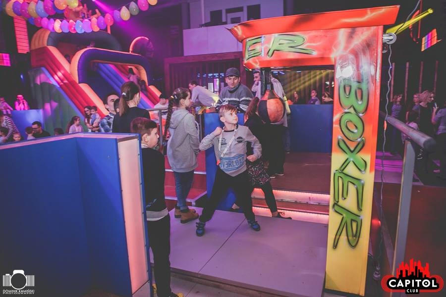 Kinder Party w Clubie Capitol Sypniewo [03.12.2017] - zdjęcie #142 - eOstroleka.pl