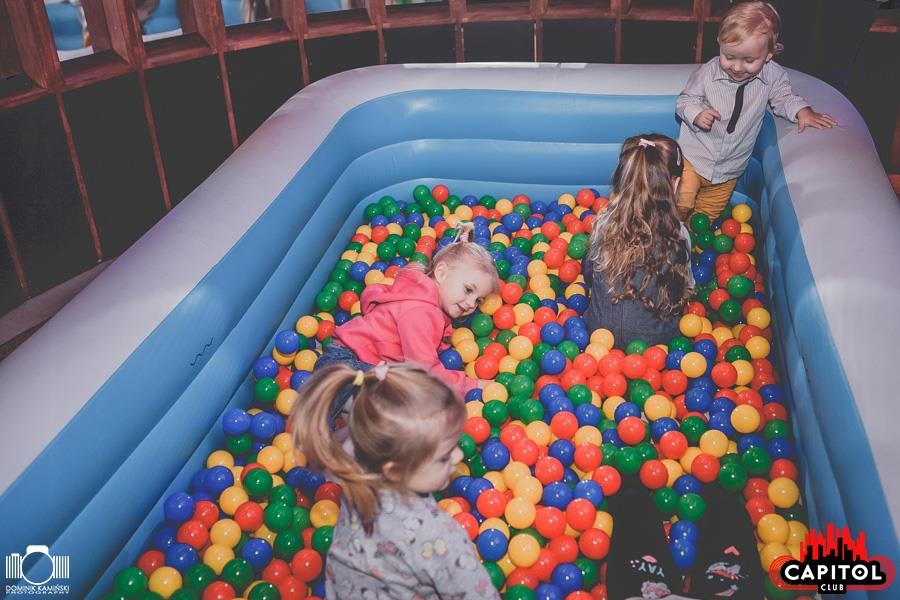 Kinder Party w Clubie Capitol Sypniewo [03.12.2017] - zdjęcie #113 - eOstroleka.pl