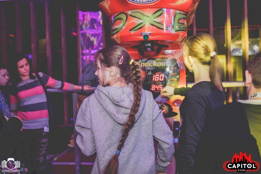 Kinder Party w Clubie Capitol Sypniewo [03.12.2017] - zdjęcie #16 - eOstroleka.pl