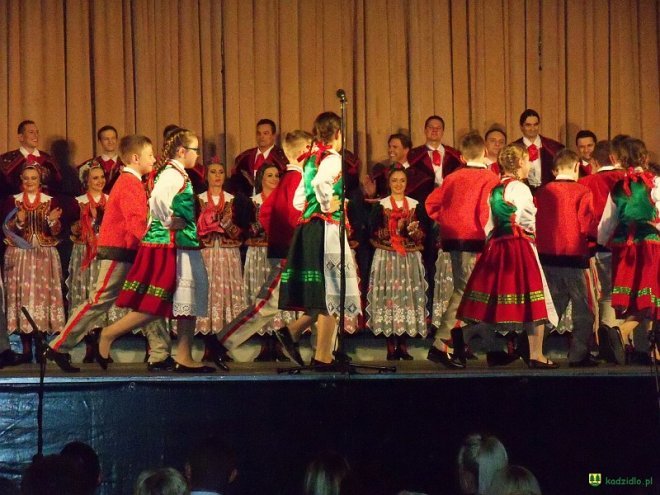„Kurpianka” i „Śląsk” razem na scenie [ZDJĘCIA] - zdjęcie #35 - eOstroleka.pl