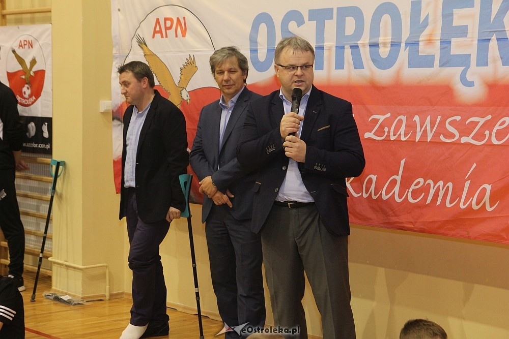 Wigilia i podsumowanie roku Akademii Piłki Nożnej 2017 [08.12.2017] - zdjęcie #207 - eOstroleka.pl