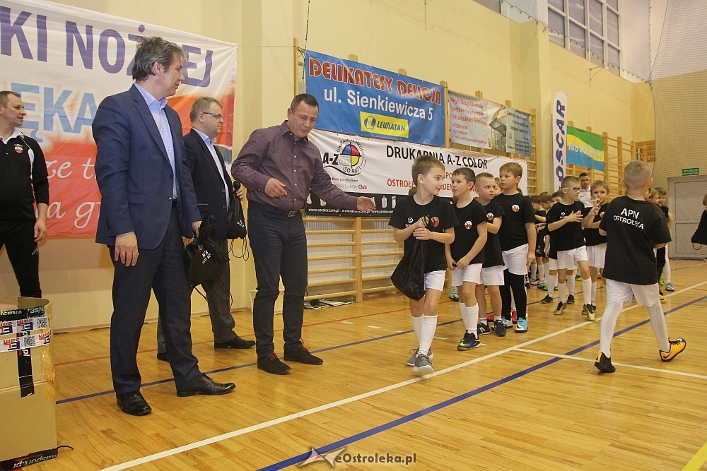 Wigilia i podsumowanie roku Akademii Piłki Nożnej 2017 [08.12.2017] - zdjęcie #121 - eOstroleka.pl