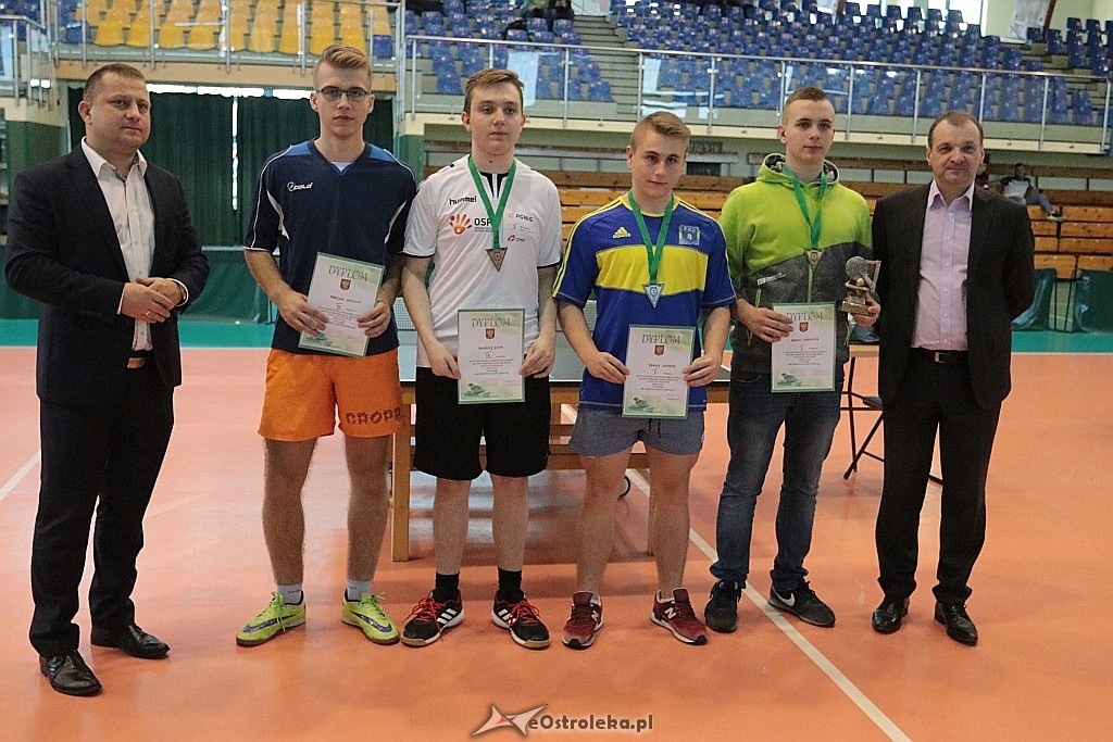 Mistrzostwa Ostrołęki szkół średnich w tenisie stołowym chłopców [11.12.2017] - zdjęcie #24 - eOstroleka.pl