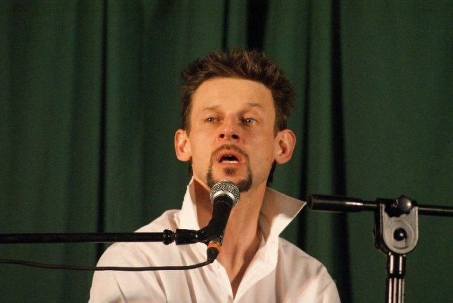 Ani Mru Mru w Ostrołęce (09.04.2010) - zdjęcie #53 - eOstroleka.pl