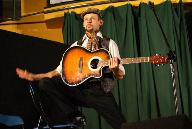 Ani Mru Mru w Ostrołęce (09.04.2010) - zdjęcie #12 - eOstroleka.pl