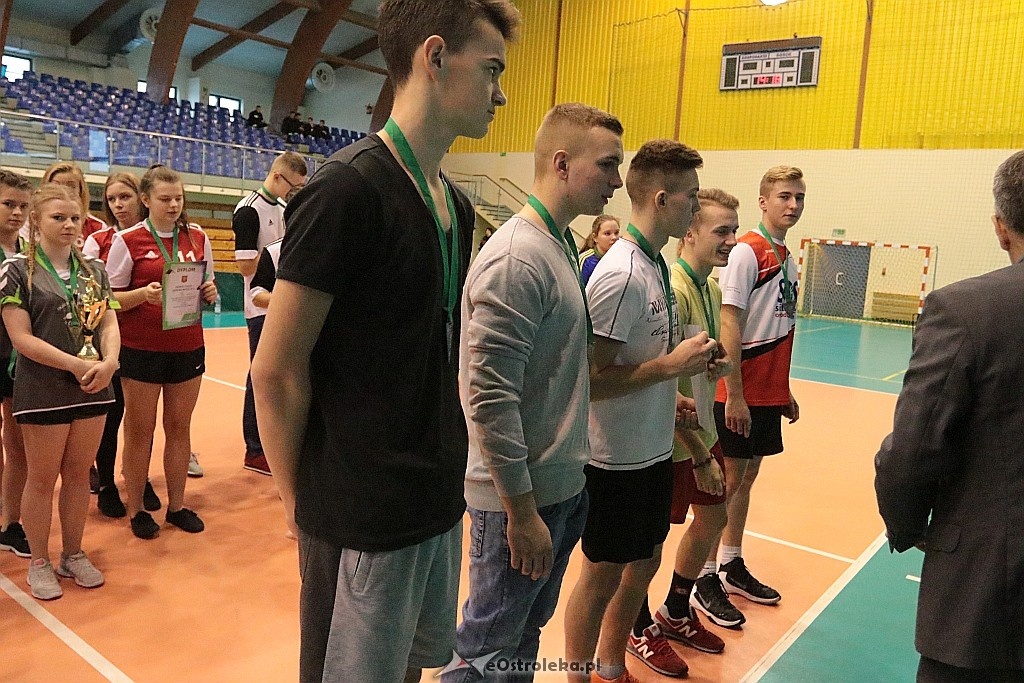 Mistrzostwa Ostrołęki szkół średnich w tenisie stołowym - drużynowe [14.12.2017] - zdjęcie #39 - eOstroleka.pl