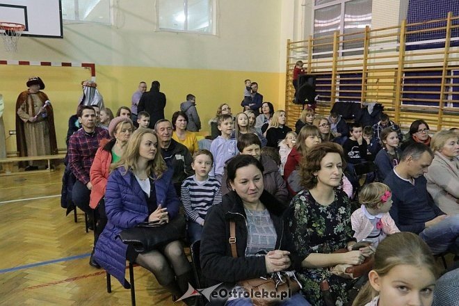 Jasełka w Szkole Podstawowej nr 6 [14.12.2017] - zdjęcie #64 - eOstroleka.pl