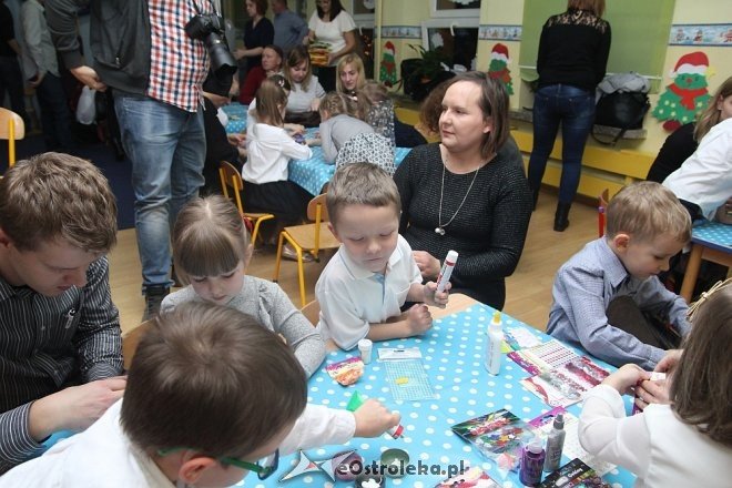 Jasełka w Przedszkolu Miejskim nr 17 Kraina Misiów [14.12.2017] - zdjęcie #89 - eOstroleka.pl