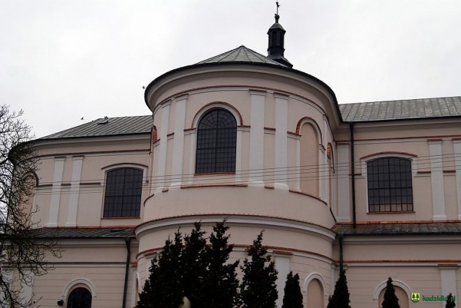 Kadzidlański kościół pięknieje [15.12.2017] - zdjęcie #35 - eOstroleka.pl