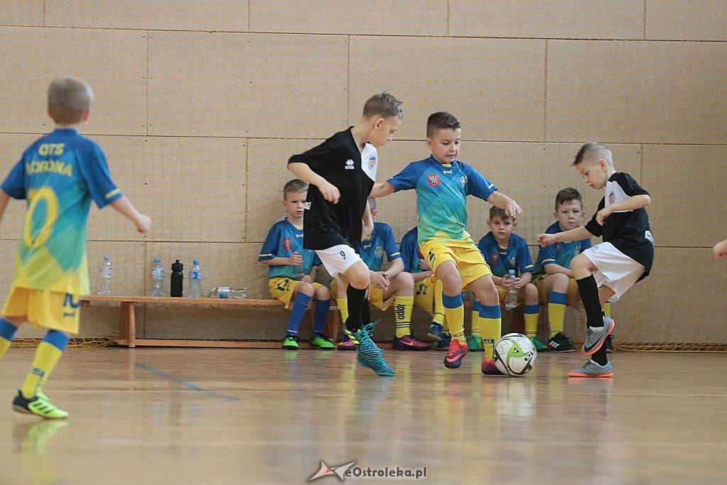 Turniej AMP Gool w Olszewie-Borkach [16.12.2017] - zdjęcie #59 - eOstroleka.pl