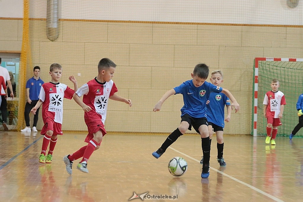 Turniej AMP Gool w Olszewie-Borkach [16.12.2017] - zdjęcie #39 - eOstroleka.pl