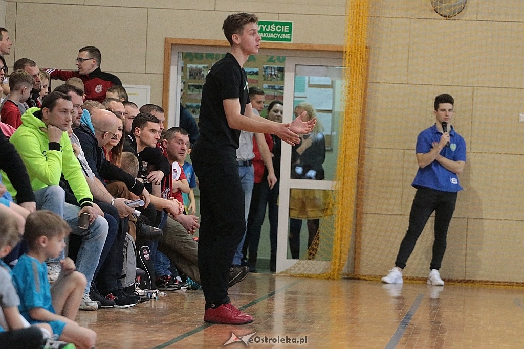 Turniej AMP Gool w Olszewie-Borkach [16.12.2017] - zdjęcie #35 - eOstroleka.pl