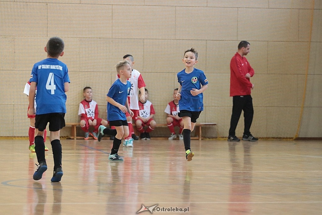 Turniej AMP Gool w Olszewie-Borkach [16.12.2017] - zdjęcie #30 - eOstroleka.pl