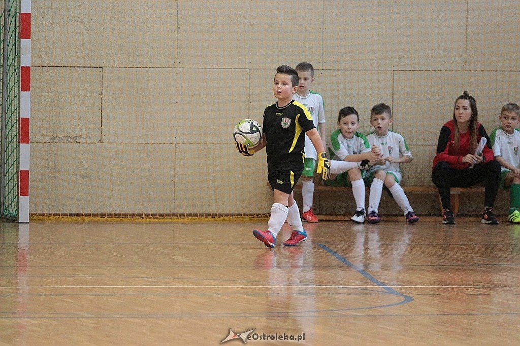 Turniej AMP Gool w Olszewie-Borkach [16.12.2017] - zdjęcie #29 - eOstroleka.pl