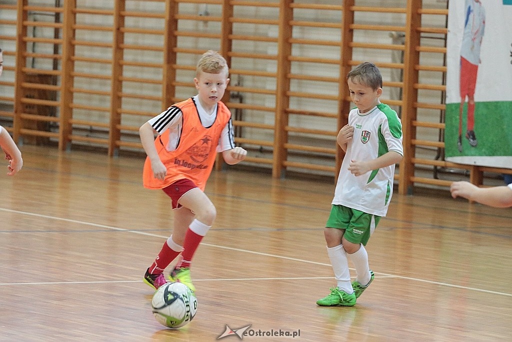 Turniej AMP Gool w Olszewie-Borkach [16.12.2017] - zdjęcie #23 - eOstroleka.pl