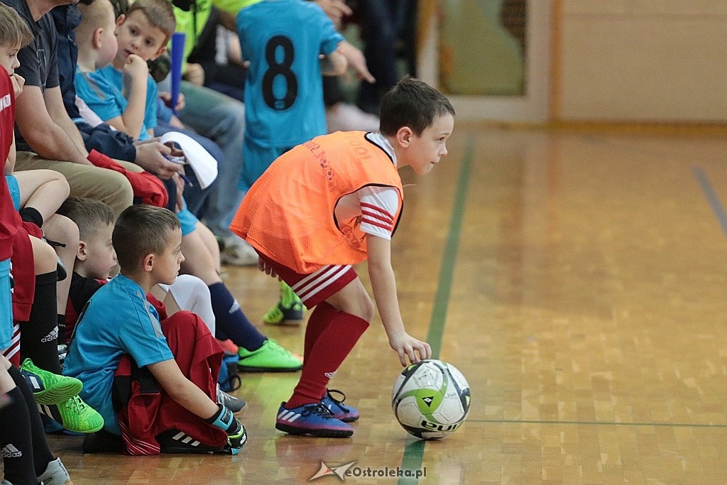 Turniej AMP Gool w Olszewie-Borkach [16.12.2017] - zdjęcie #17 - eOstroleka.pl