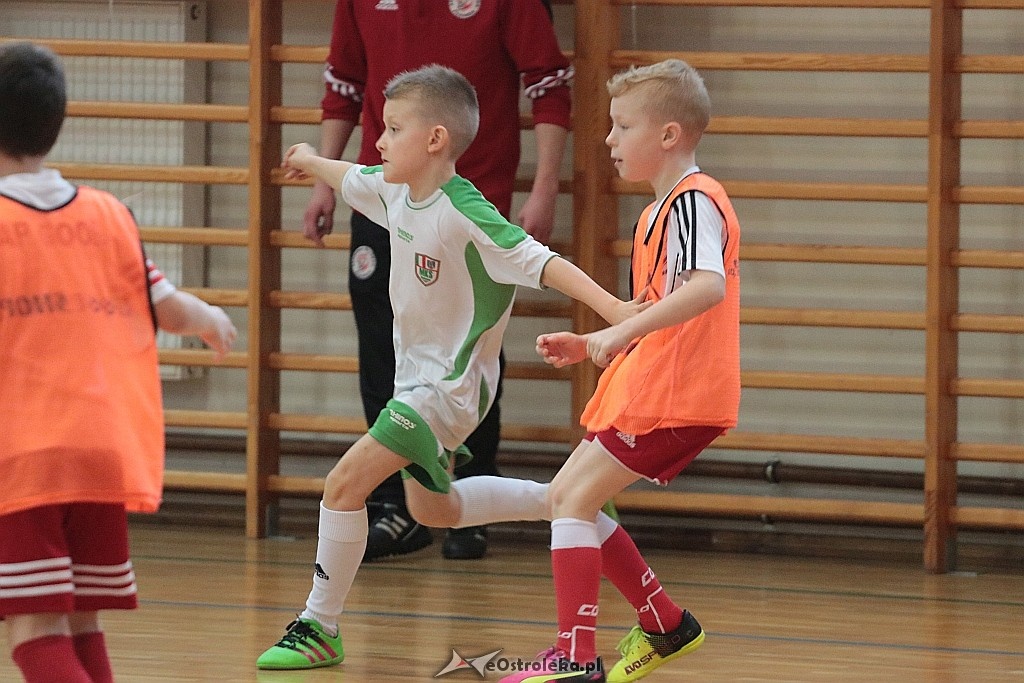 Turniej AMP Gool w Olszewie-Borkach [16.12.2017] - zdjęcie #12 - eOstroleka.pl