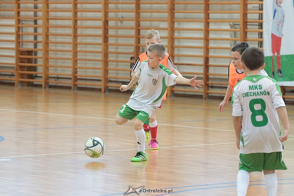 Turniej AMP Gool w Olszewie-Borkach [16.12.2017] - zdjęcie #9 - eOstroleka.pl