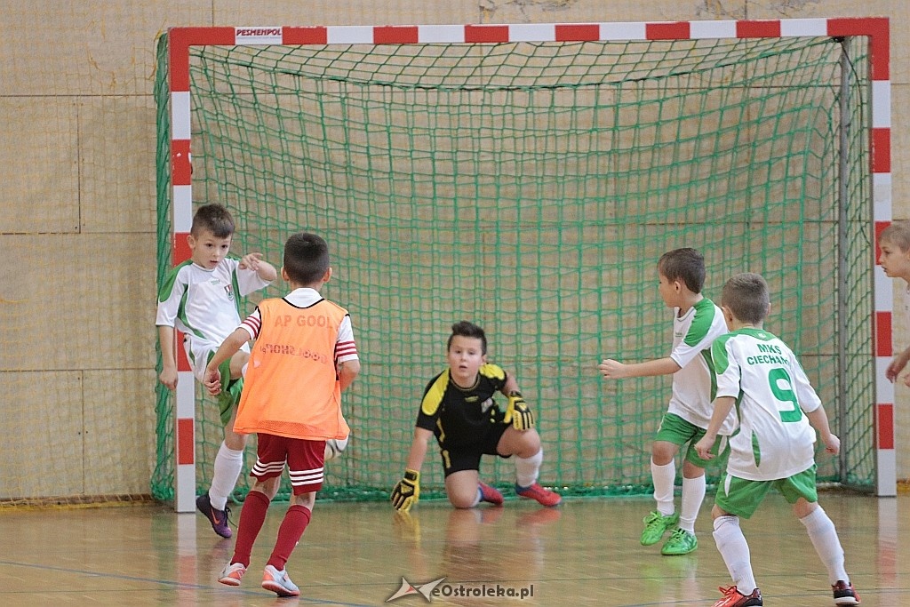 Turniej AMP Gool w Olszewie-Borkach [16.12.2017] - zdjęcie #7 - eOstroleka.pl