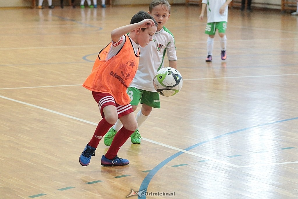 Turniej AMP Gool w Olszewie-Borkach [16.12.2017] - zdjęcie #5 - eOstroleka.pl