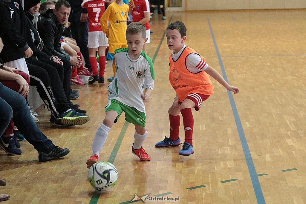 Turniej AMP Gool w Olszewie-Borkach [16.12.2017] - zdjęcie #3 - eOstroleka.pl