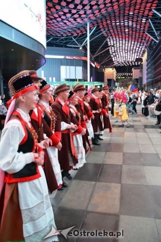Zespół Folklorystyczny Kurpianka w Dubaju - zdjęcie #2 - eOstroleka.pl
