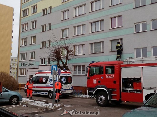 Interwencja strażaków przy ul. Reymonta [19.12.2017] - zdjęcie #4 - eOstroleka.pl