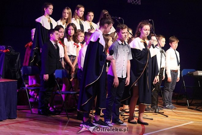 Jasełka w Szkole Podstawowej nr 10 [20.12.2017] - zdjęcie #27 - eOstroleka.pl