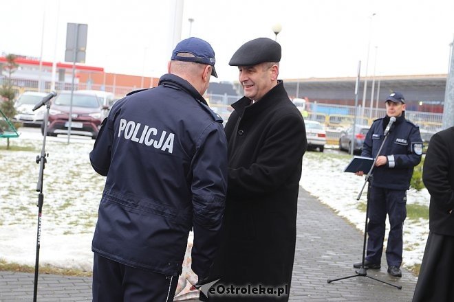 Przekazanie radiowozów ostrołęckiej policji [22.12.2017] - zdjęcie #46 - eOstroleka.pl