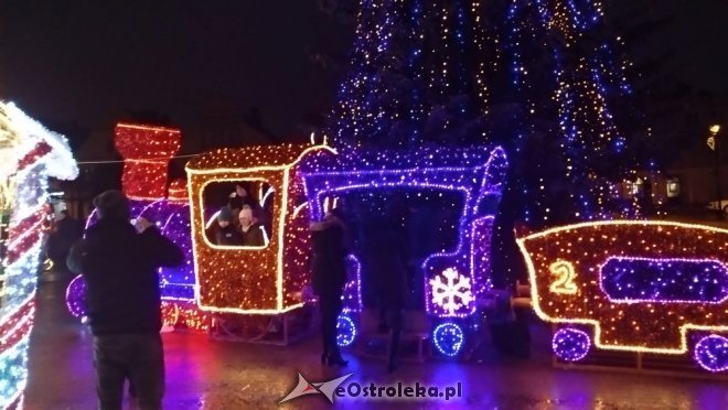 Łomża zachwyca świątecznym oświetleniem [25.12.2017] - zdjęcie #2 - eOstroleka.pl