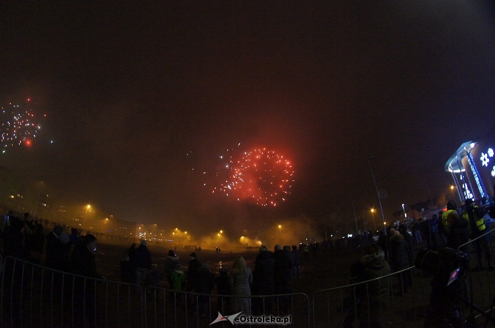 Ostrołęka: Sylwester Miejski 2017 [31.12.2017] - zdjęcie #2 - eOstroleka.pl