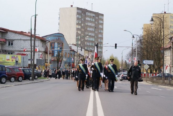 Marsz Pamięci (16.04.2010) - zdjęcie #79 - eOstroleka.pl