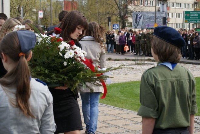 Marsz Pamięci (16.04.2010) - zdjęcie #103 - eOstroleka.pl