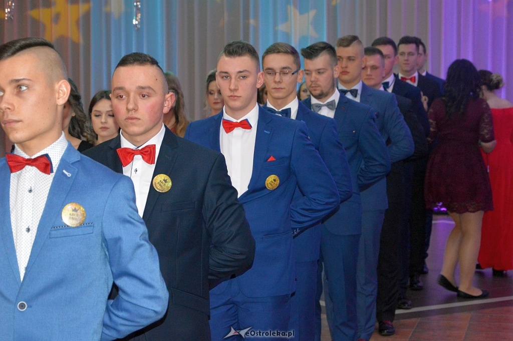 Studniówka w ZSP w Kadzidle [13.01.2018] - zdjęcie #48 - eOstroleka.pl