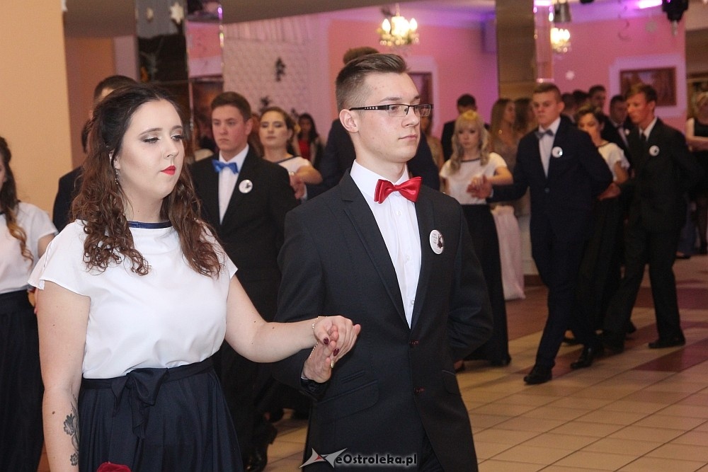 Studniówka 2018: II SLO [13.01.2018] - zdjęcie #216 - eOstroleka.pl