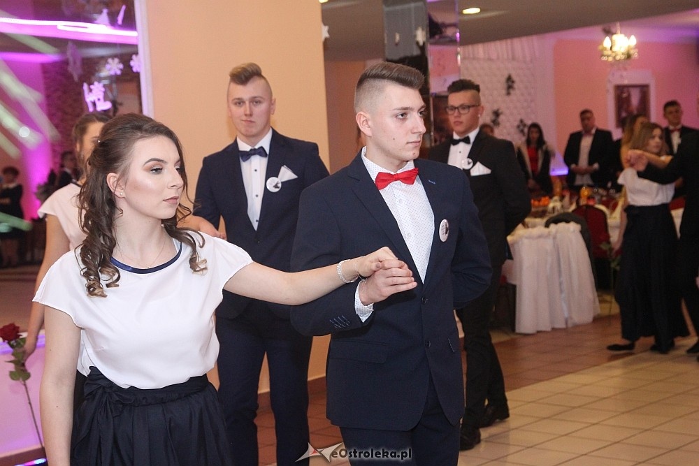 Studniówka 2018: II SLO [13.01.2018] - zdjęcie #210 - eOstroleka.pl